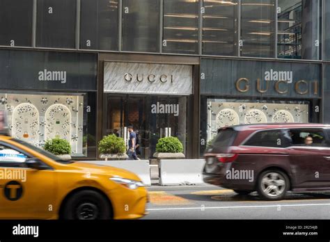 gucci store philadelphia pa|gucci store trump tower.